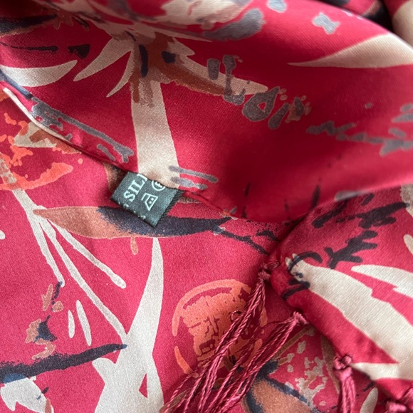 Outfit. Vintage slacks and 100% silk scarf - Picture 6 of 10